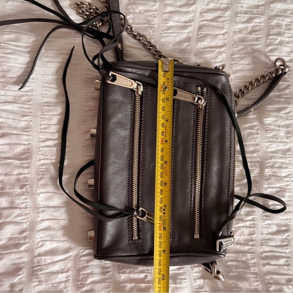 Rebecca Minkoff Stylish Grey Leather Crossbody Bag - Picture 9 of 11